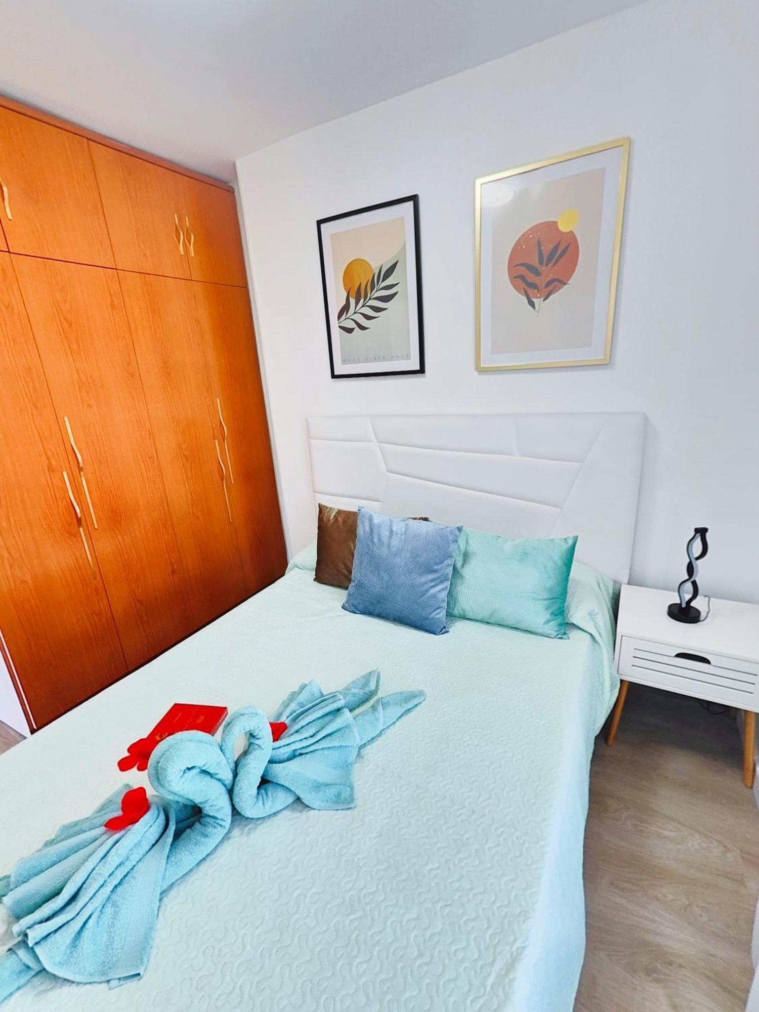 Acuarium Lux Apartman Benidorm Szoba fotó