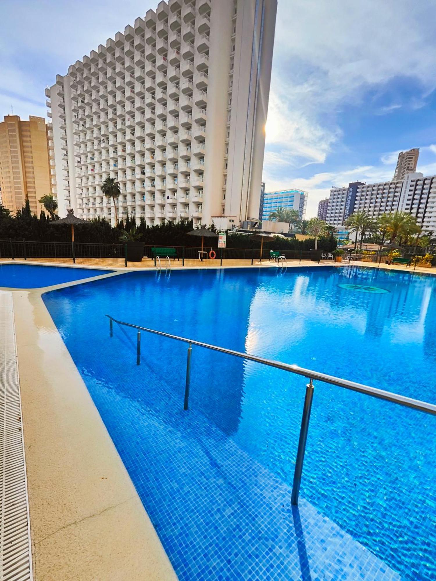 Acuarium Lux Apartman Benidorm Kültér fotó